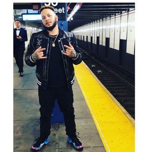 Meet your Posher, Cameron